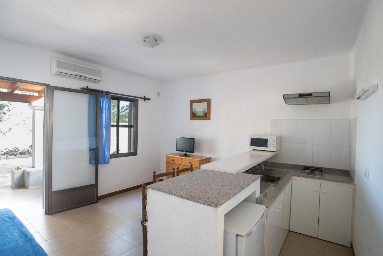 Apartamentos Casa Eugenio Formentera La Savina  Exterior foto